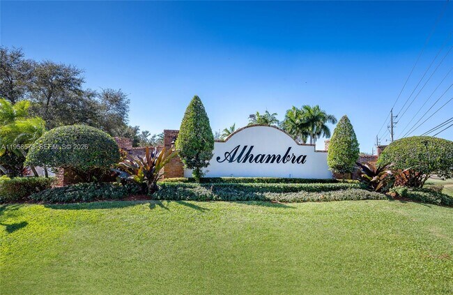 Foto del edificio - 405 SW 198th Terrace