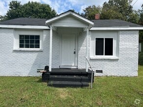 Building Photo - 611 Belle Vista Ave