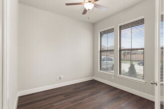 Building Photo - 10507 Halley Ln