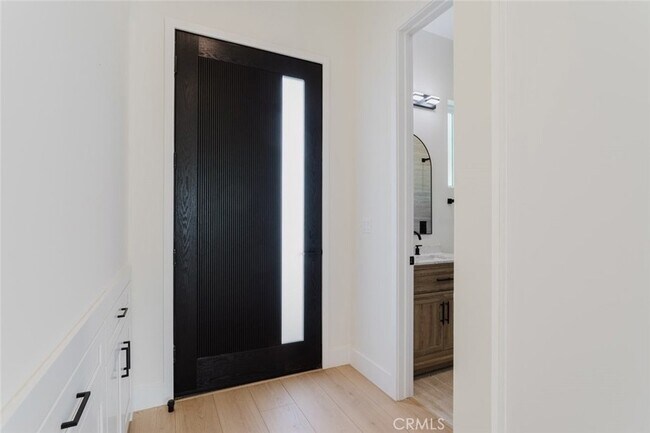 Foto del edificio - 6327 Ranchito Ave