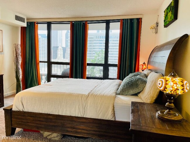 Foto del edificio - 1 br, 1 bath Condo - 625 N State St