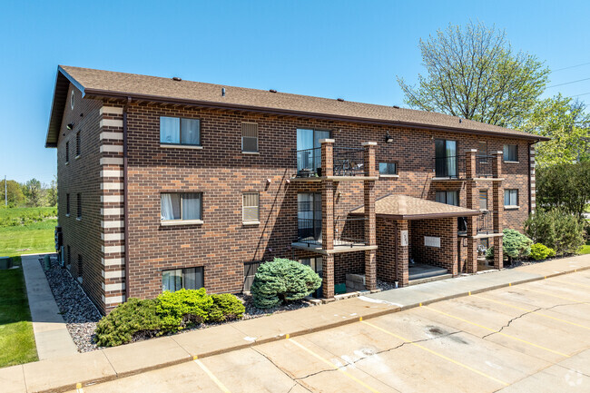 Building Photo - Westgate Apartments