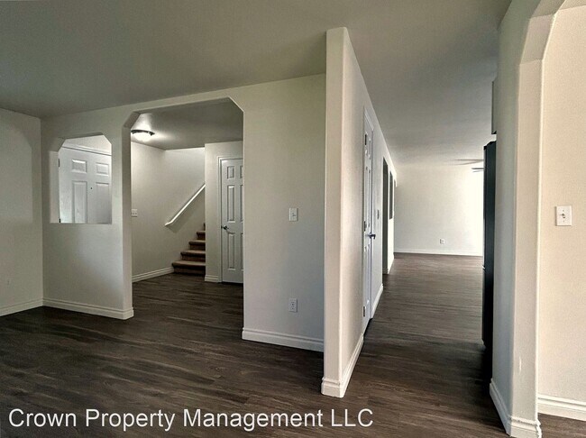 Foto del edificio - 4 br, 2.5 bath House - 3007 Holly Ct.