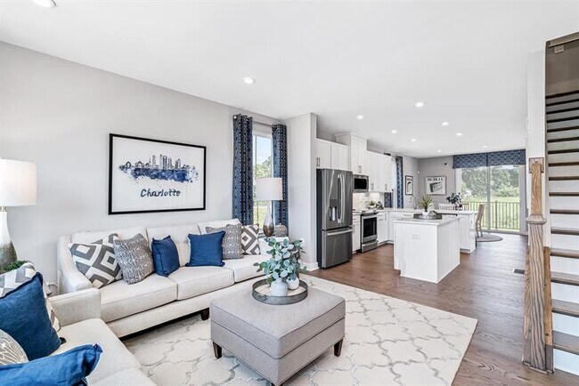 Área de estar - 413 Spearfield Ln