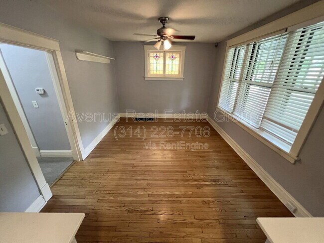 Foto del edificio - 6553 Scanlan Ave