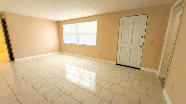 Foto del edificio - 4102 Highland Loop