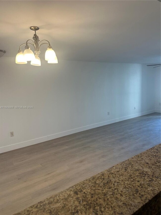 Building Photo - 520 SE 5th Ave