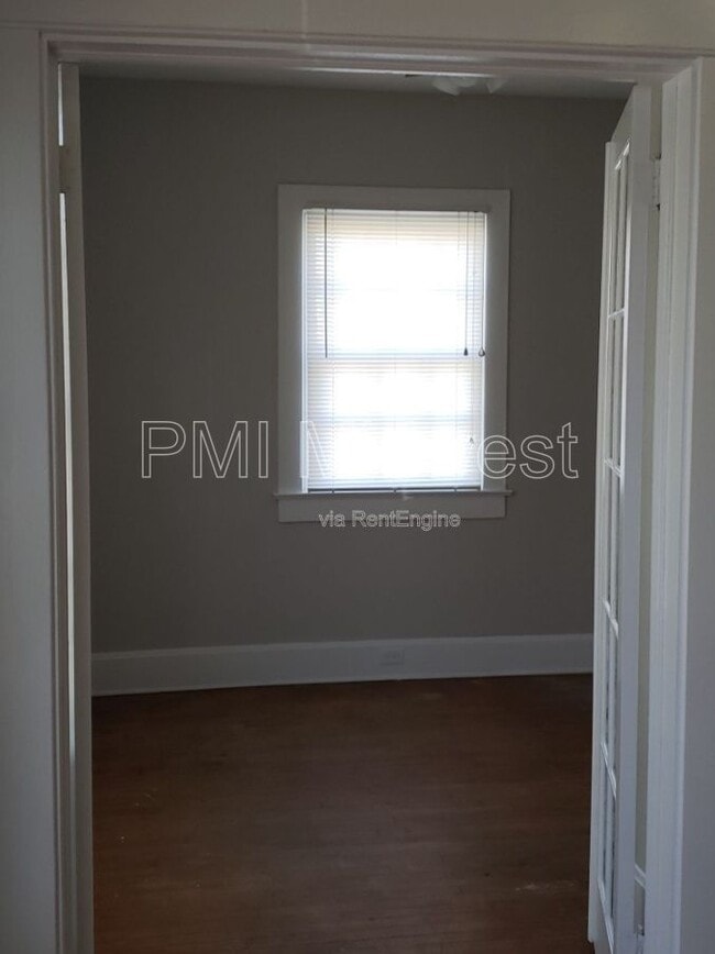 Foto del edificio - 125 E 17th St