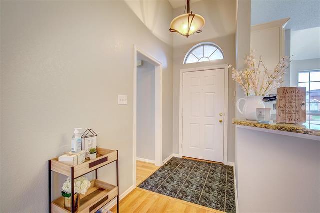 Building Photo - 4168 Creekhollow Dr