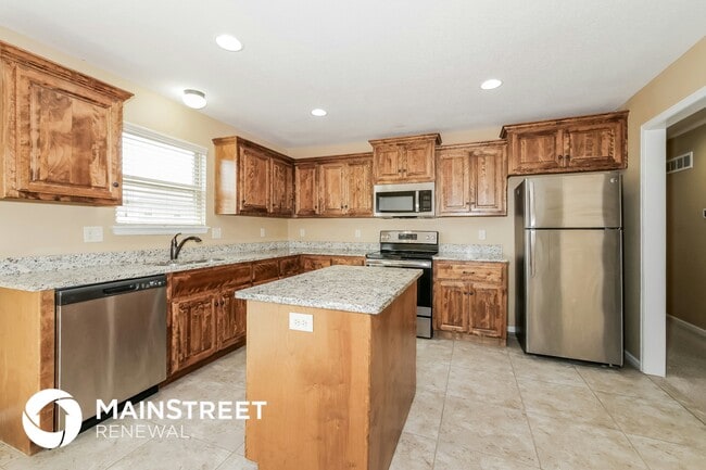 Building Photo - 509 192nd St