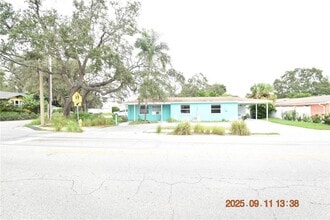 Building Photo - 600 Beltrees St
