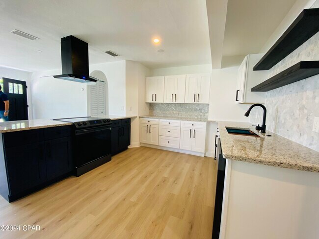 Foto del edificio - 2805 W 21st St