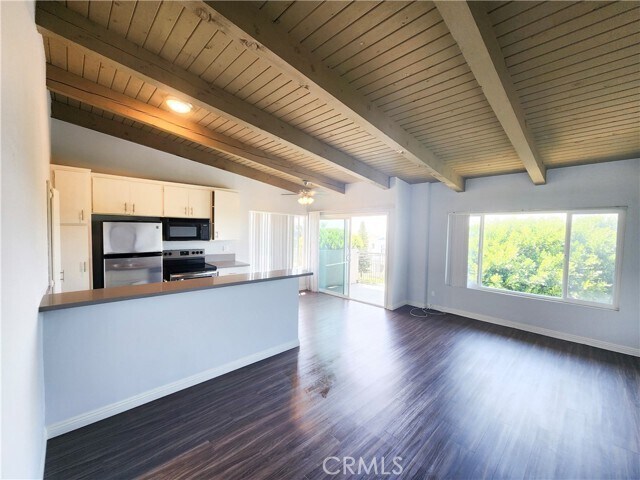 Foto del edificio - 100 S Guadalupe Ave