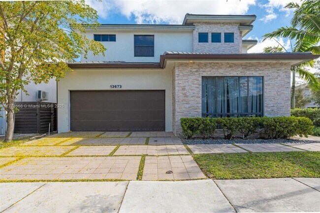 Foto del edificio - 13673 SW 159th Ave