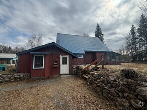 Building Photo - 2000 Steese Hwy