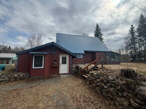 Building Photo - 2000 Steese Hwy