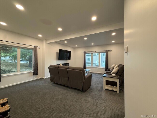 Foto del edificio - 3 Highview Ct