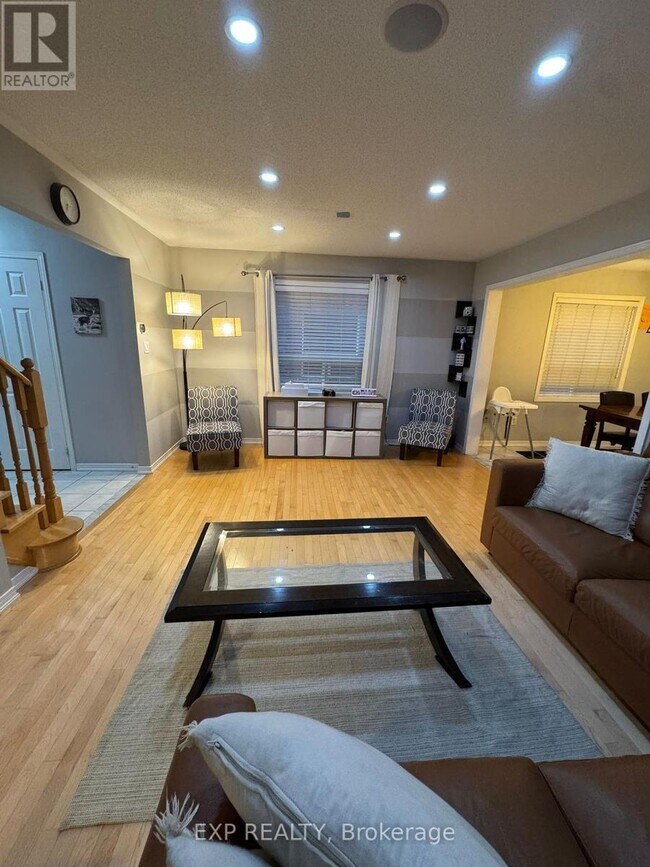 Photo du bâtiment - 1806 McCoy Ave