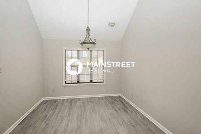 Building Photo - 3 Bedroom Pet-Friendly Home in MEMPHIS, TN...