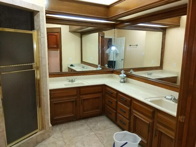 Plano de planta - 601 N 16th St