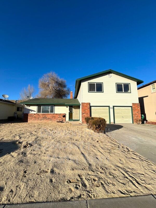 Building Photo - 220 Lenwood Dr