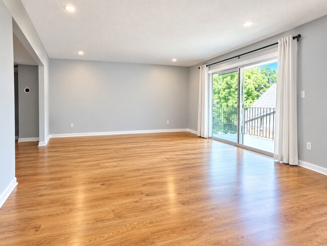 Foto del edificio - 6851 Roswell Rd NE
