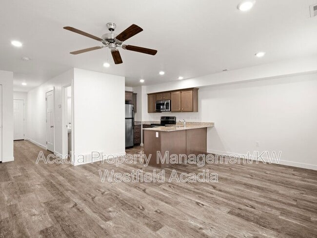 Building Photo - 14903 S Tumble Rock Way