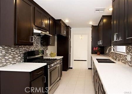 Foto del edificio - 1180 Hastings Ranch Dr