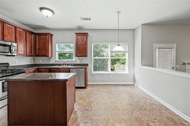 Foto del edificio - 1230 Grey Rock Way