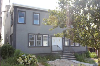 Primary Photo - 303 Boulevard