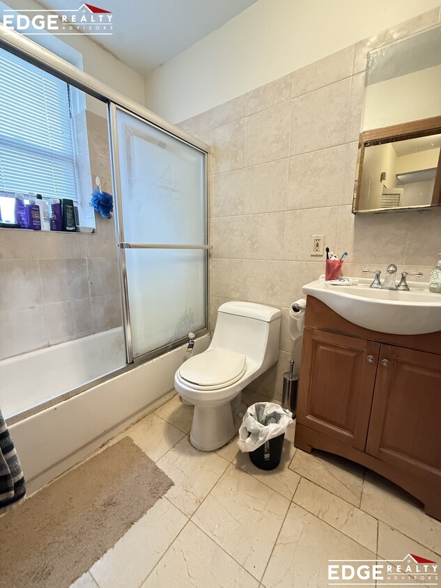 Foto del edificio - 96 Linden St