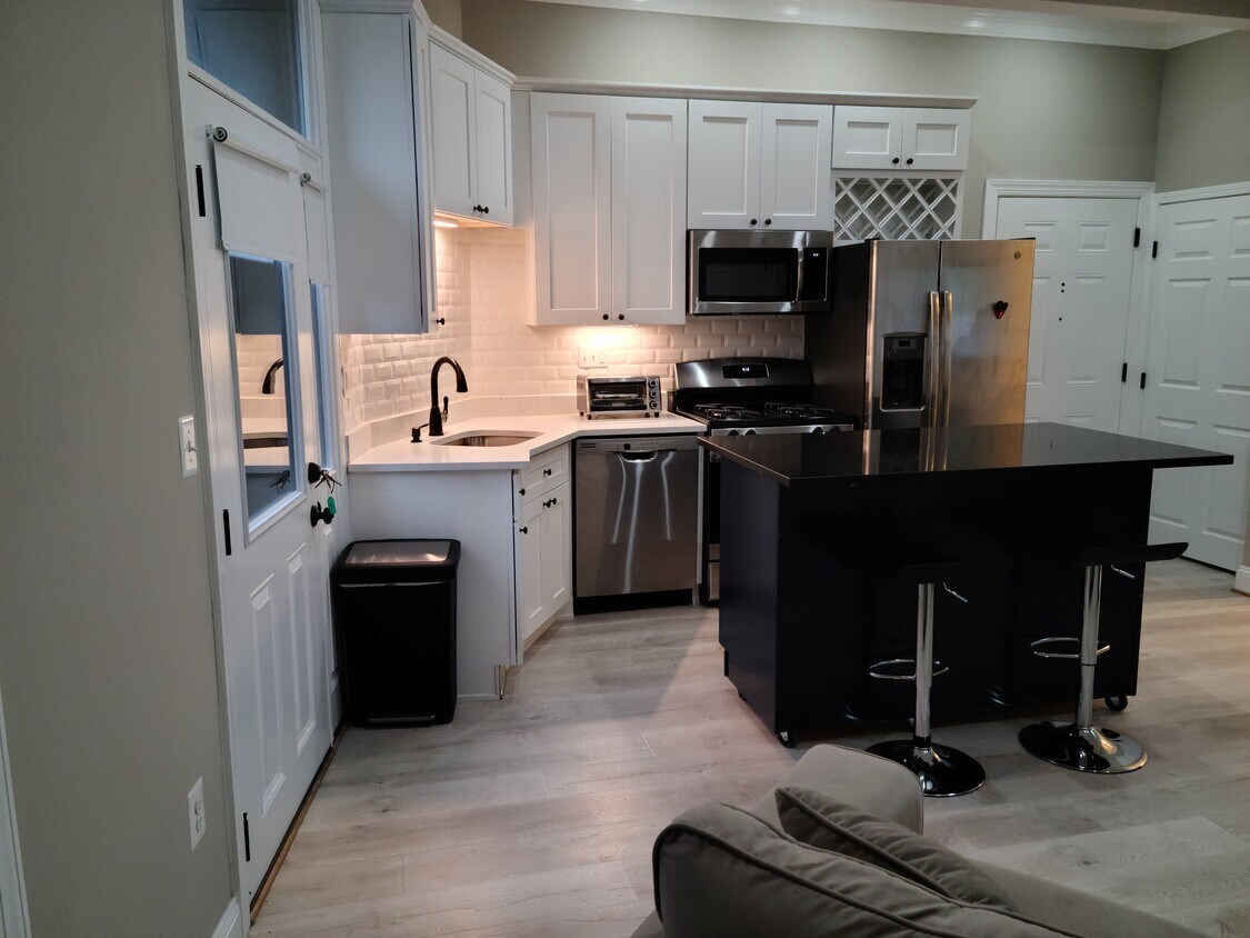 Kitchen - 1101 Florida Ave NE