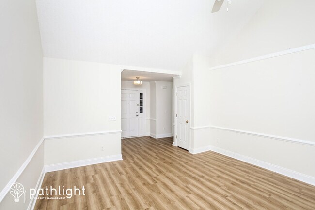 Building Photo - 600 Gladiolus Drive, Columbia, SC, 29229