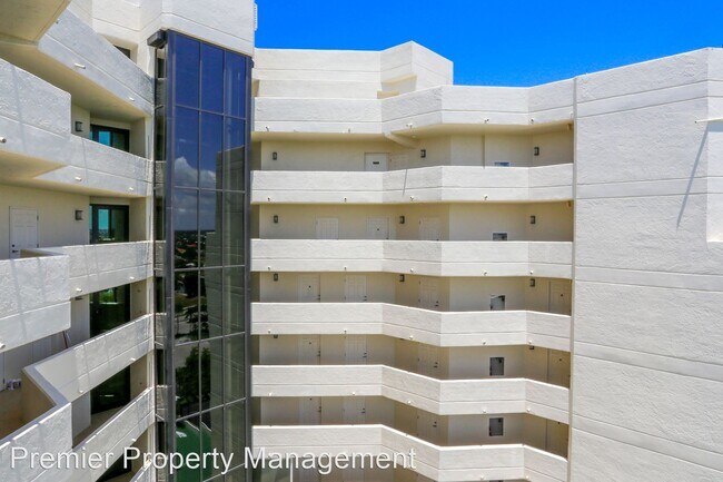 Foto del edificio - 2 br, 2 bath House - 720 S Collier Bouleva...