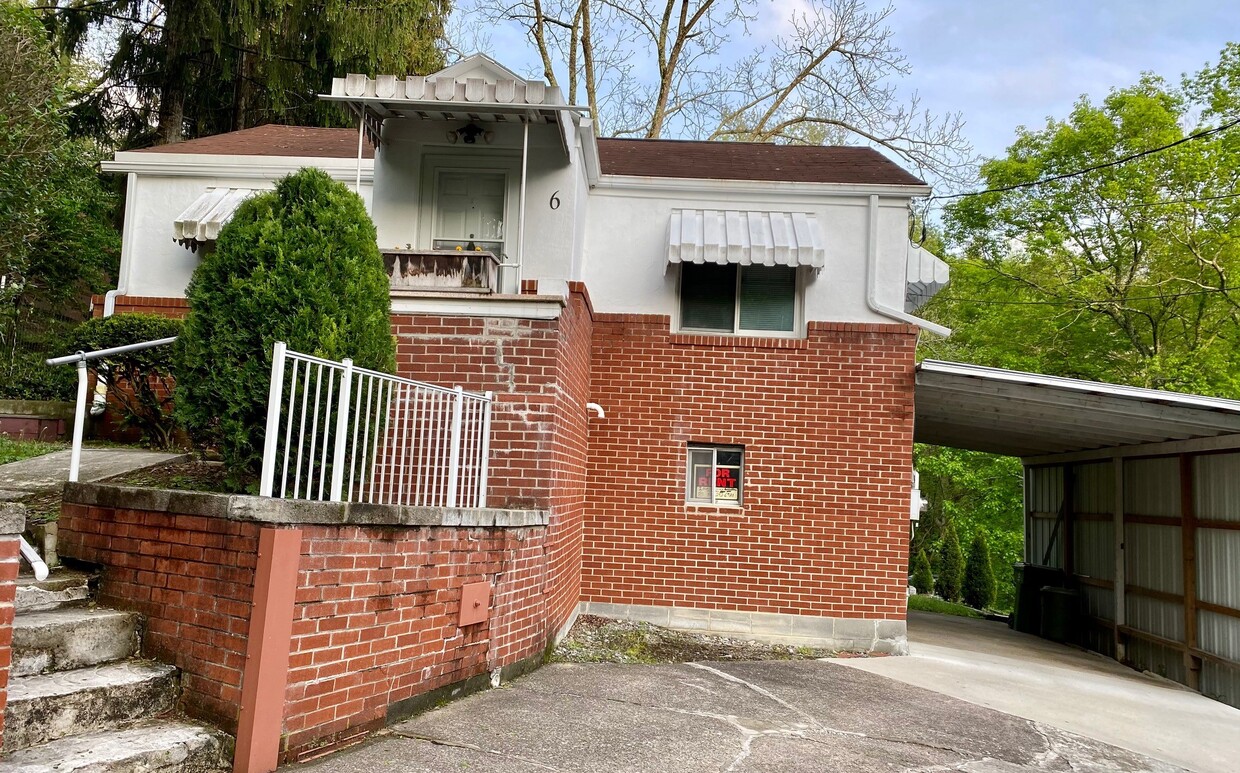 Primary Photo - 6 Trent St