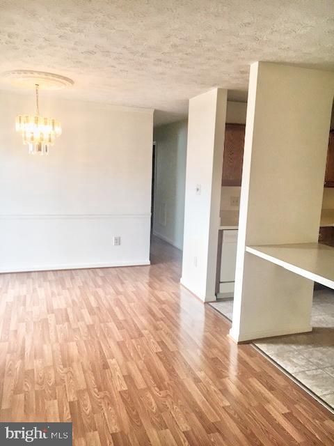 Foto del edificio - 2145 Wainwright Ct