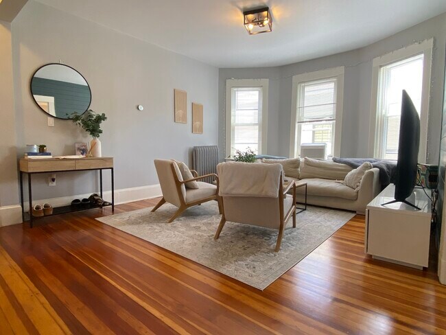 Foto del edificio - 56 Mansfield St
