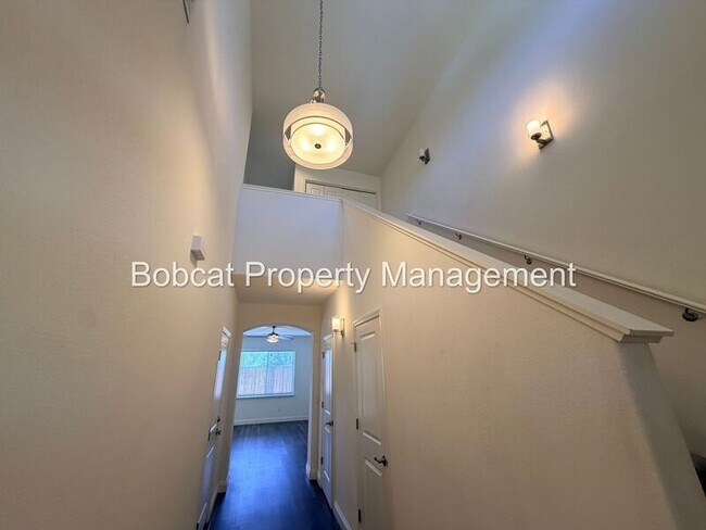Building Photo - 1219 Correlli Ct