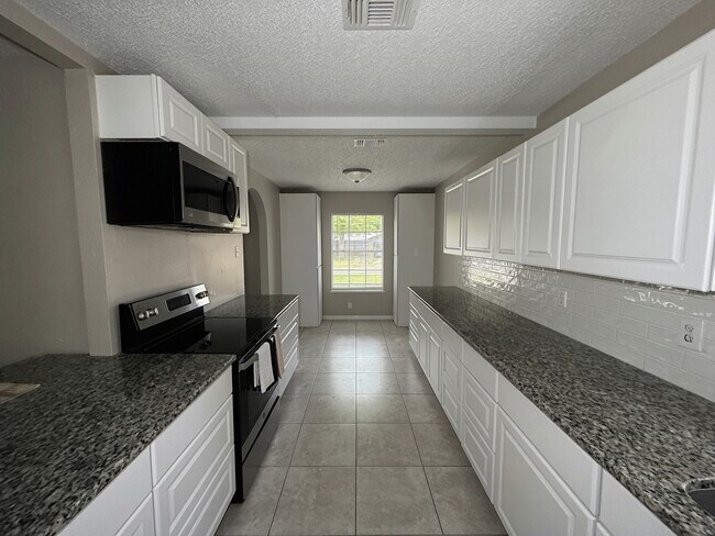 Foto del edificio - 3113 Northridge Dr
