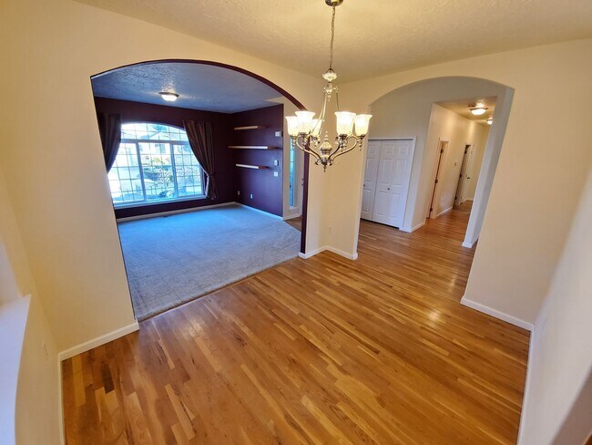 Foto del edificio - Beautiful Spacious home in North Albany - ...