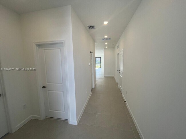 Foto del edificio - 11774 SW 231st Ln