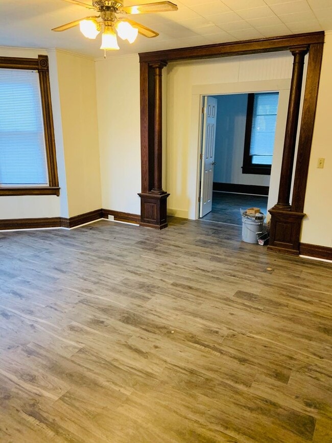 Foto del edificio - nreloomis