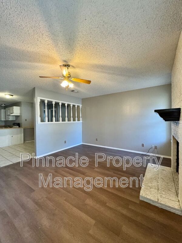 Building Photo - 1133 Tres Rios Dr