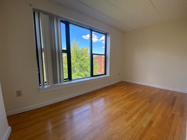 Foto del edificio - 5 Douglas Park