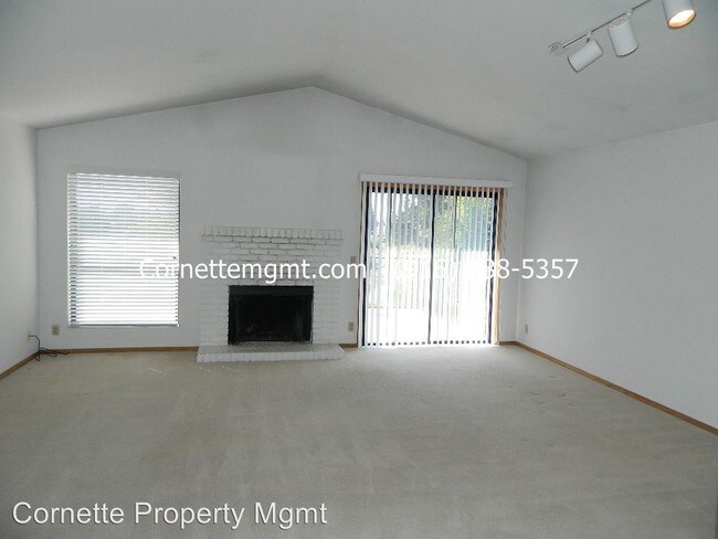 Foto del edificio - 3 br, 2 bath House - 14942 Lago Drive