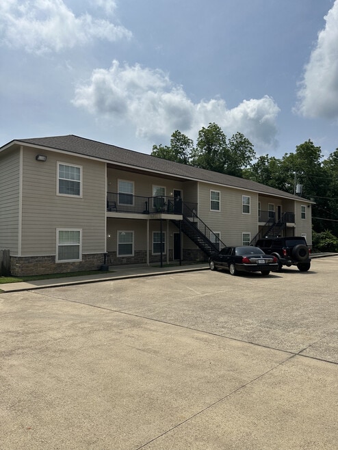 Building Photo - 409 Nacogdoches St