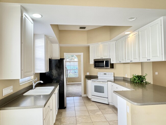 Foto del edificio - 8264 Pine Cay Rd