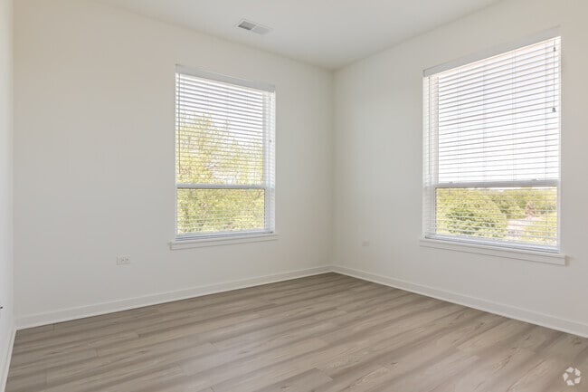 1BA, 1BA - Bedroom - 10 North Main