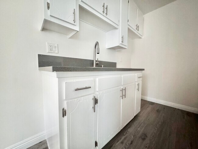 Foto del edificio - 20414 Cohasset St