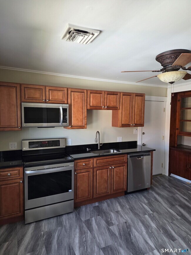 Foto del edificio - 22 Calvin Ave